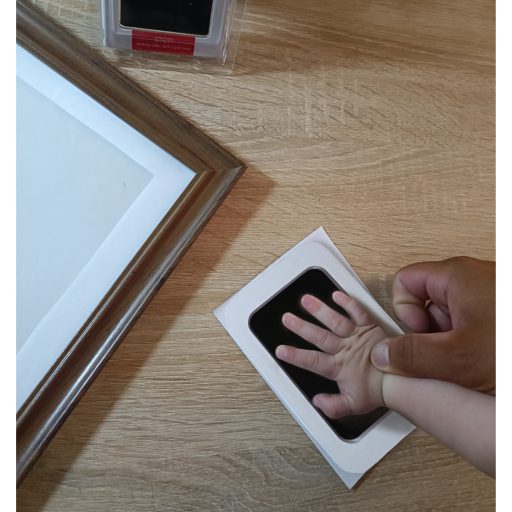 Így készül a lenyomat a kisbabáddal 